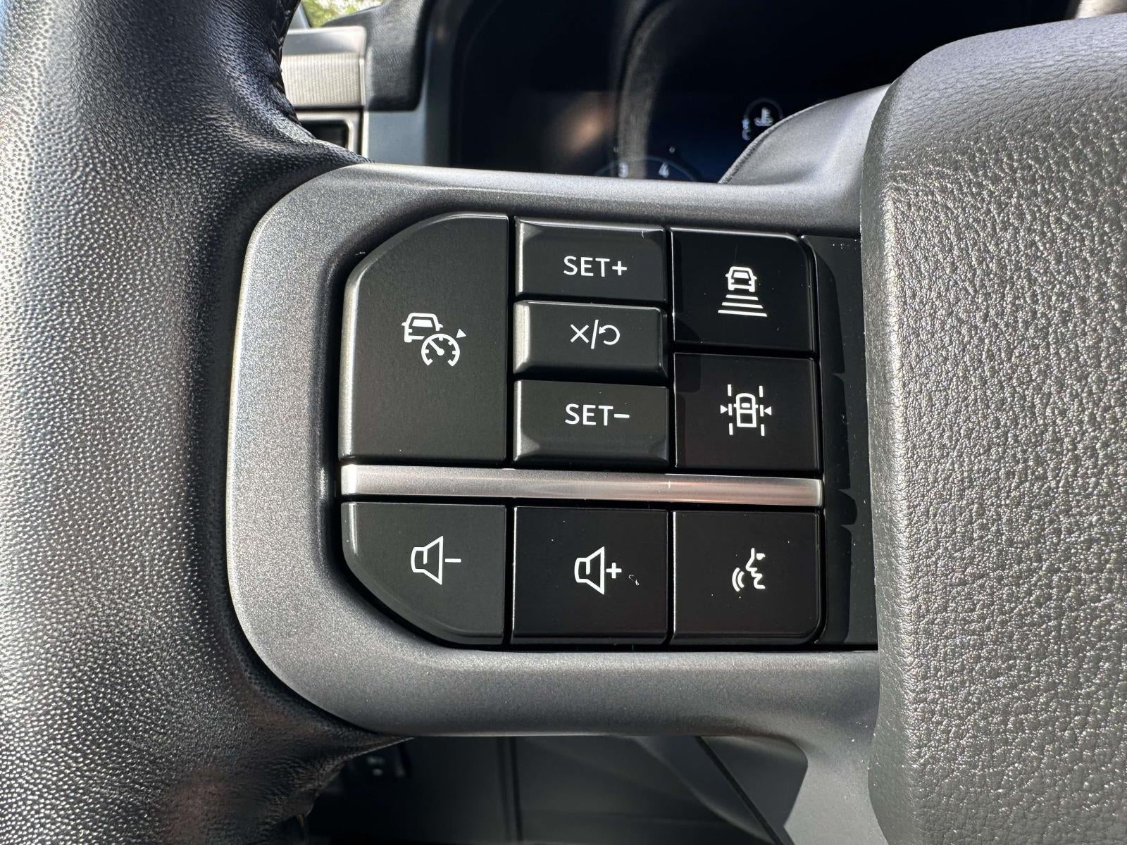 2024 Ford F-150 LARIAT 4WD SuperCrew 5.5' Box