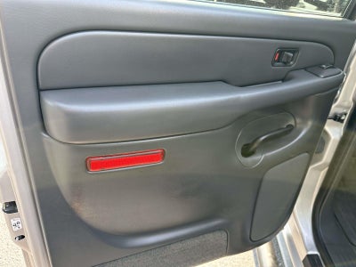 2005 Chevrolet Silverado 3500 Crew Cab 167 WB 4WD DRW LT