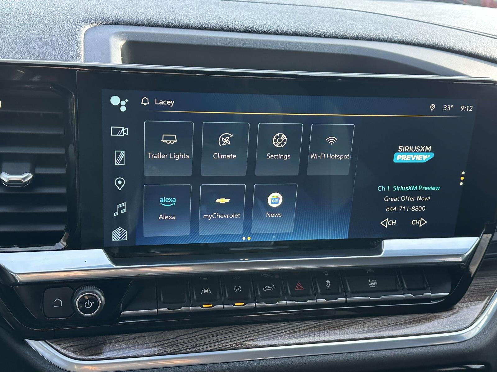 2022 Chevrolet Silverado 1500 4WD Crew Cab 147 LT w/1LT