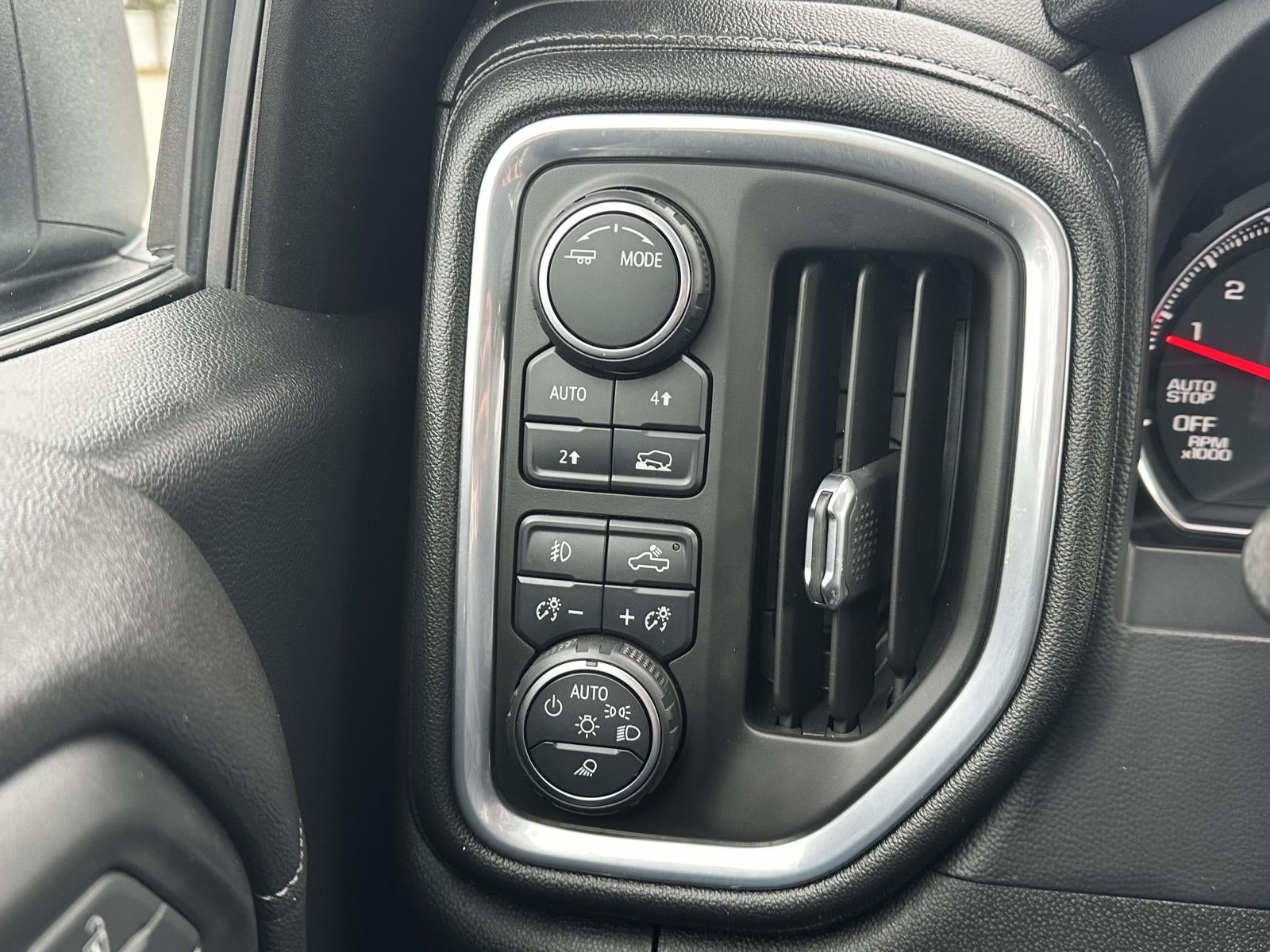 2021 Chevrolet Silverado 1500 4WD Crew Cab 147 RST