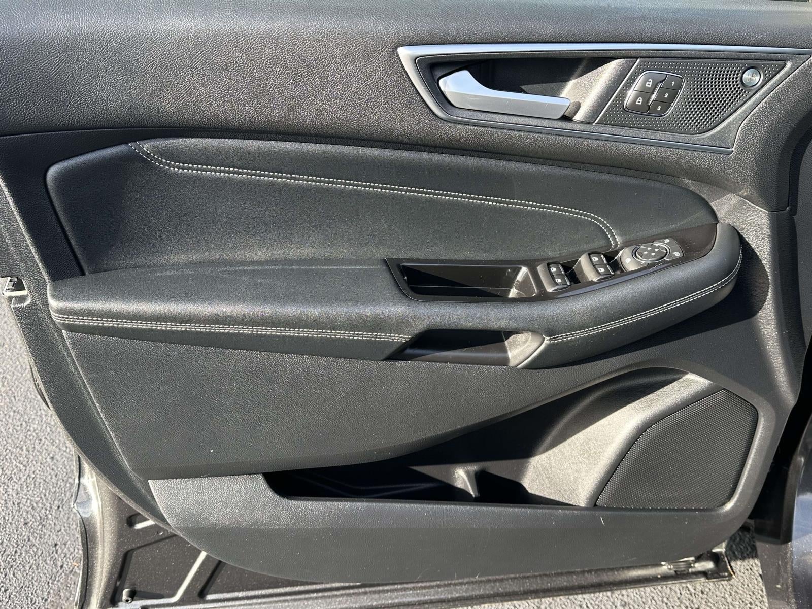 2020 Ford Edge Titanium AWD
