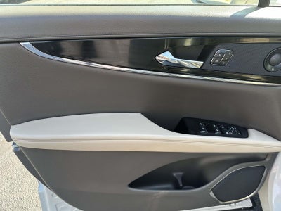 2022 Lincoln Nautilus Reserve AWD