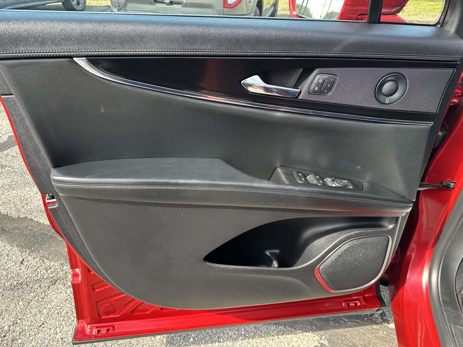 2021 Lincoln Nautilus Reserve AWD