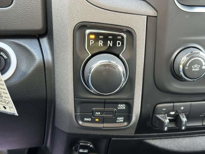 2018 RAM 1500 Express 4x4 Crew Cab 5'7 Box