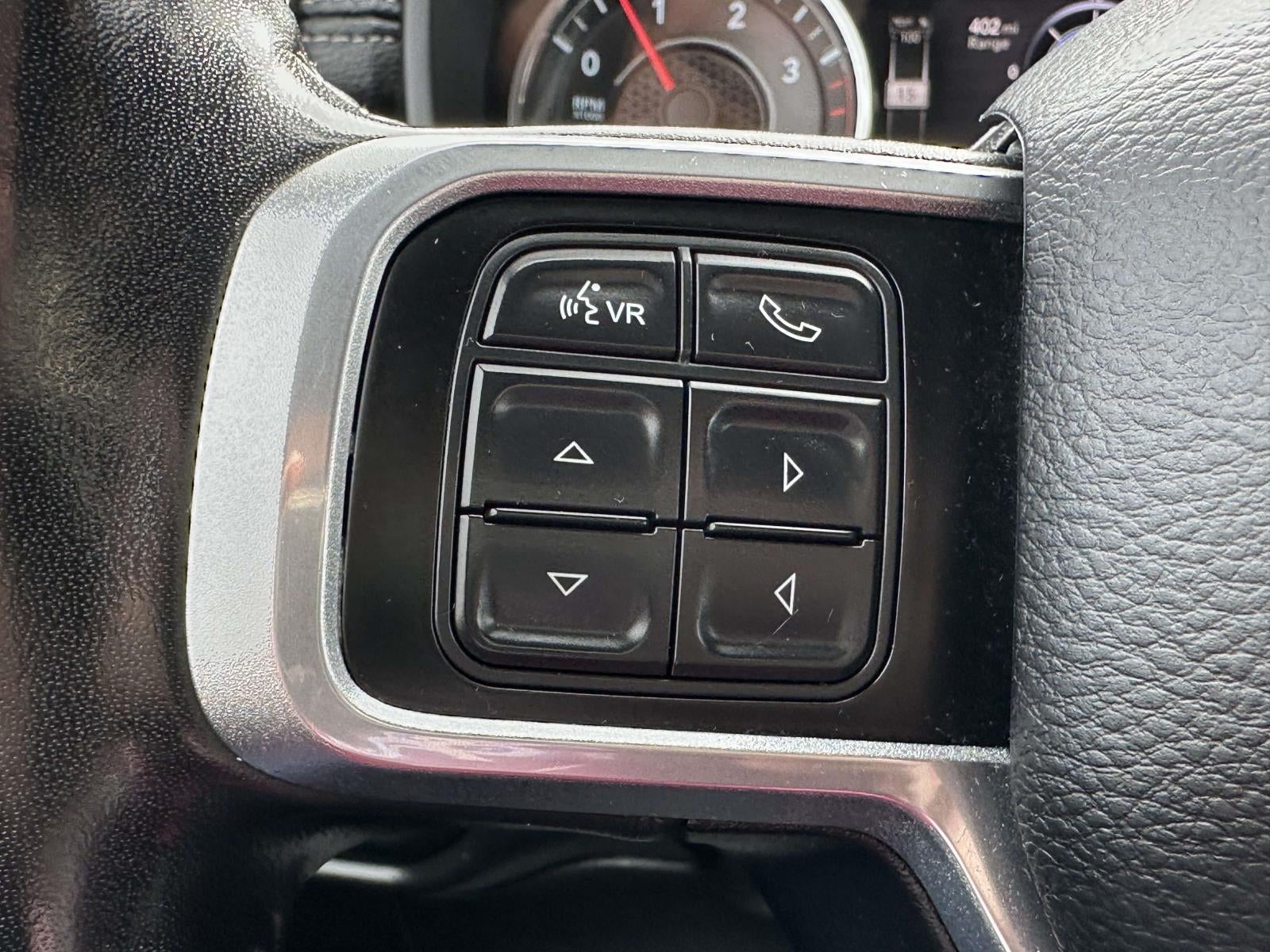 2020 RAM 2500 Laramie 4x4 Crew Cab 6'4 Box