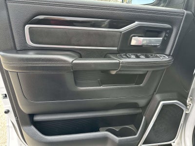 2020 RAM 2500 Laramie 4x4 Crew Cab 6'4 Box