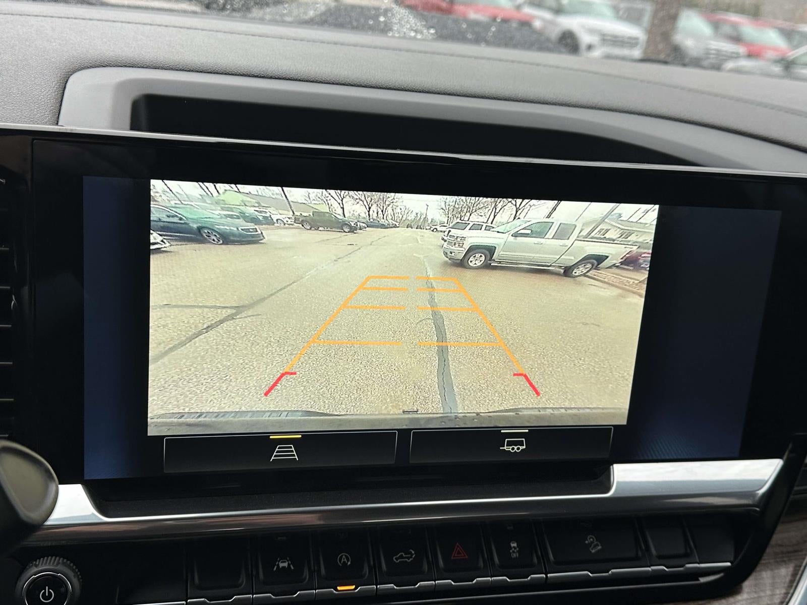 2022 Chevrolet Silverado 1500 4WD Crew Cab 147 LT Trail Boss