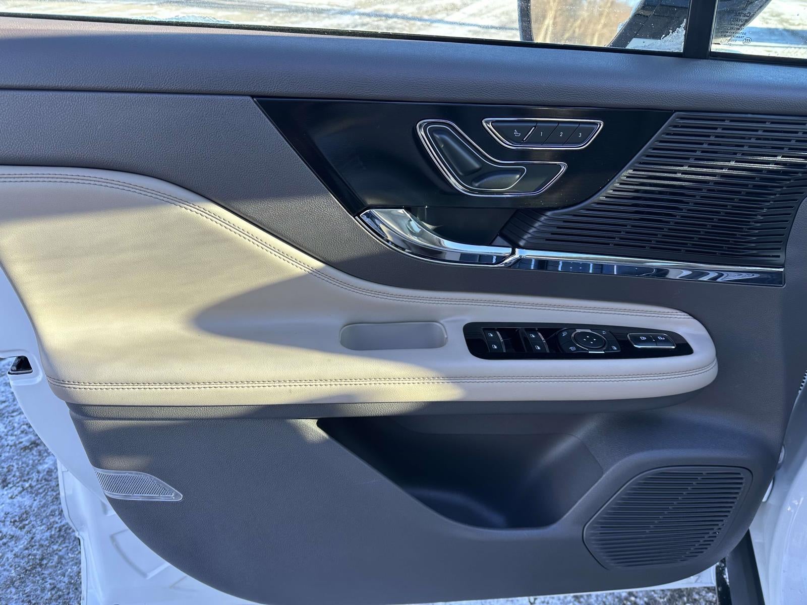 2022 Lincoln Corsair Standard AWD