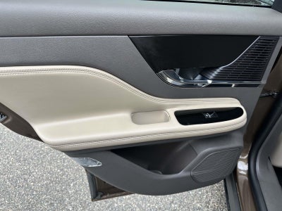 2022 Lincoln Corsair Standard AWD