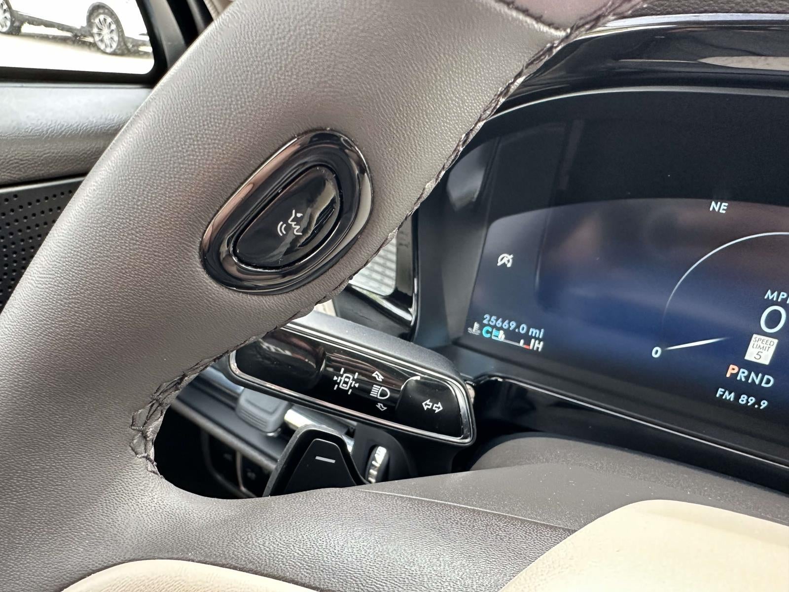 2023 Lincoln Corsair Standard AWD