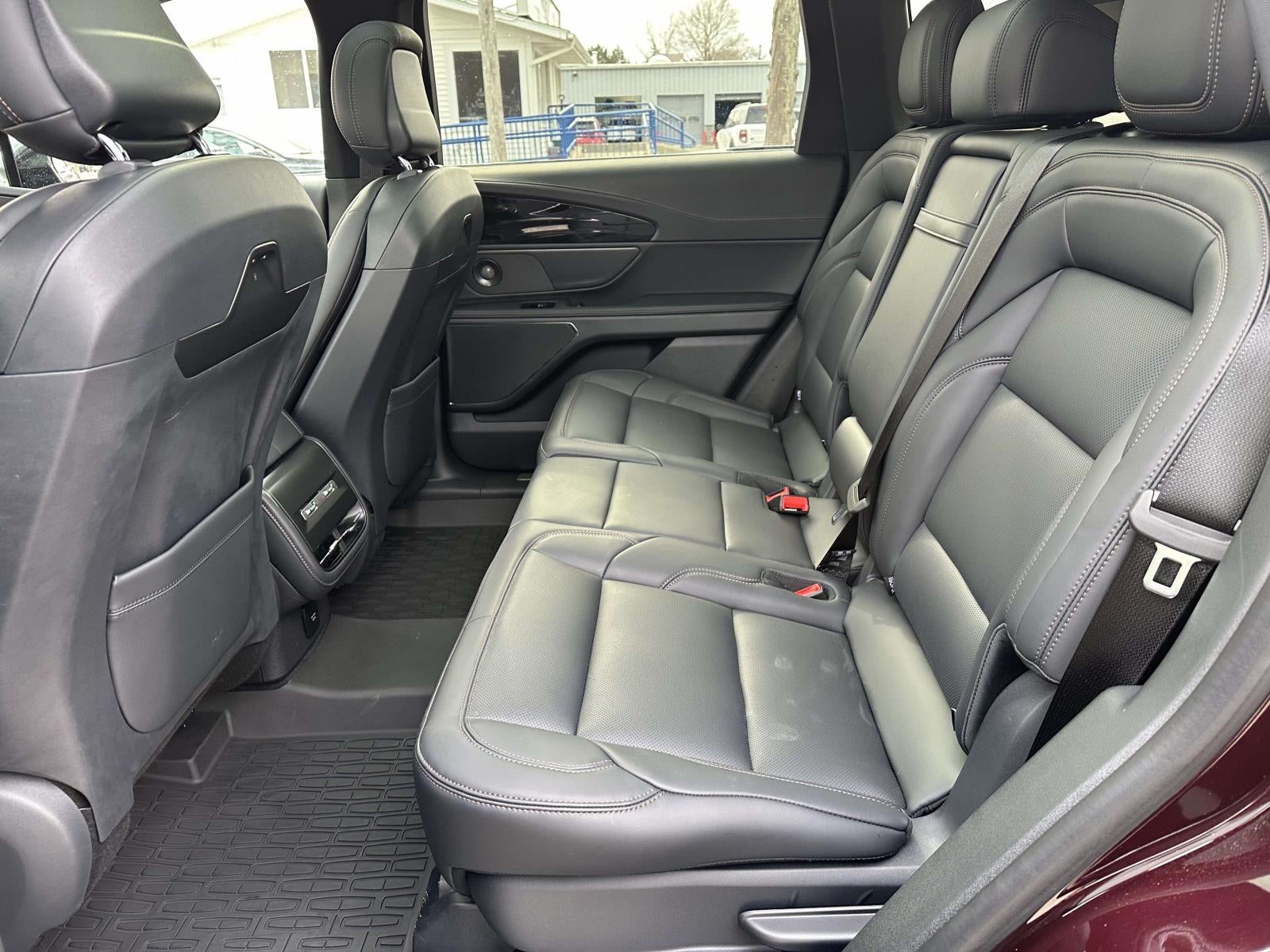 2025 Lincoln Nautilus Premiere AWD