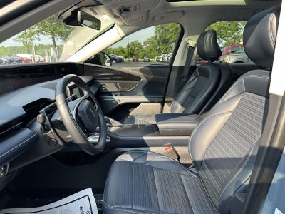 2025 Lincoln Nautilus Reserve AWD