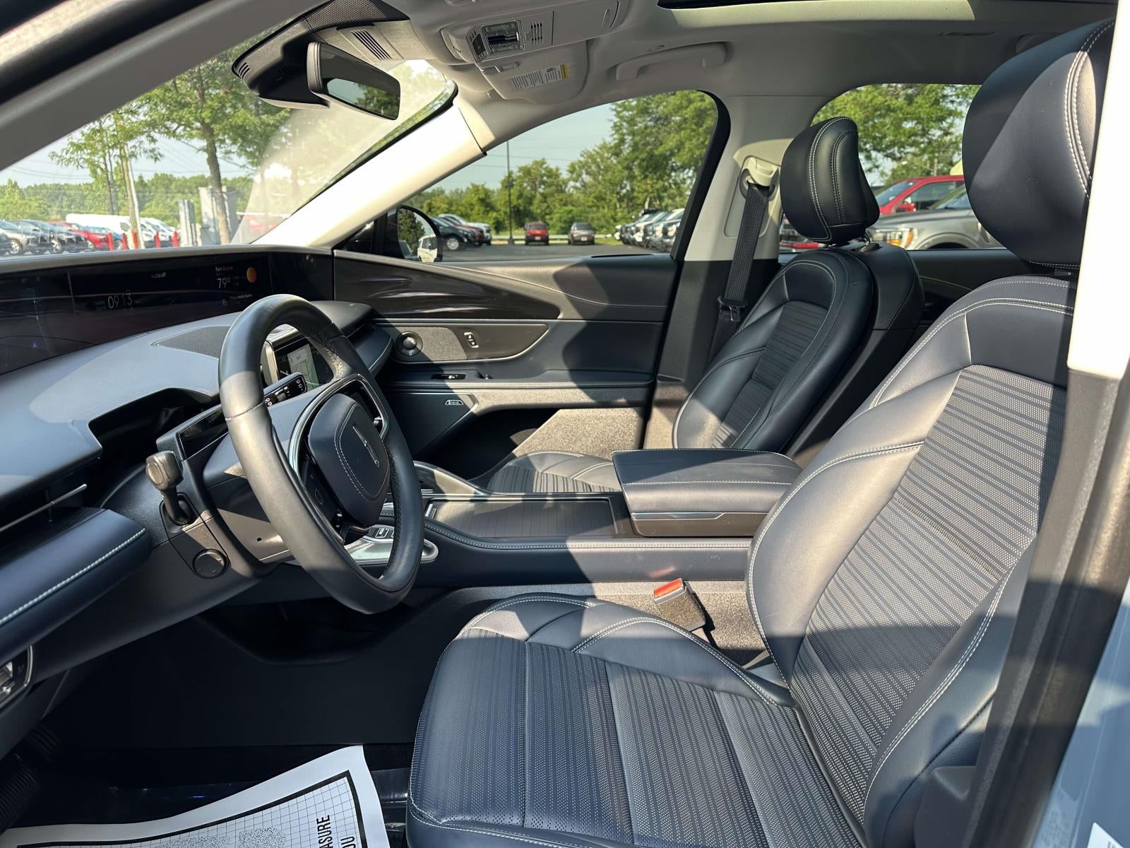 2025 Lincoln Nautilus Reserve AWD
