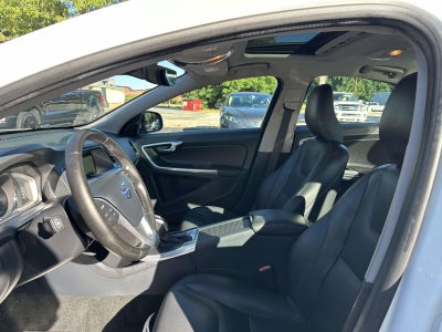 2016 Volvo S60 4dr Sdn T5 Premier AWD