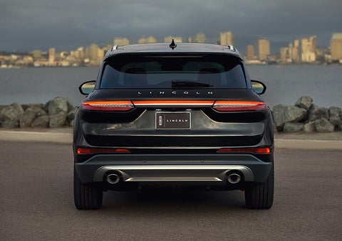 The rear lighting of the 2024 Lincoln Corsair® SUV spans the entire width of the vehicle. | Northgate Lincoln in Port Huron MI