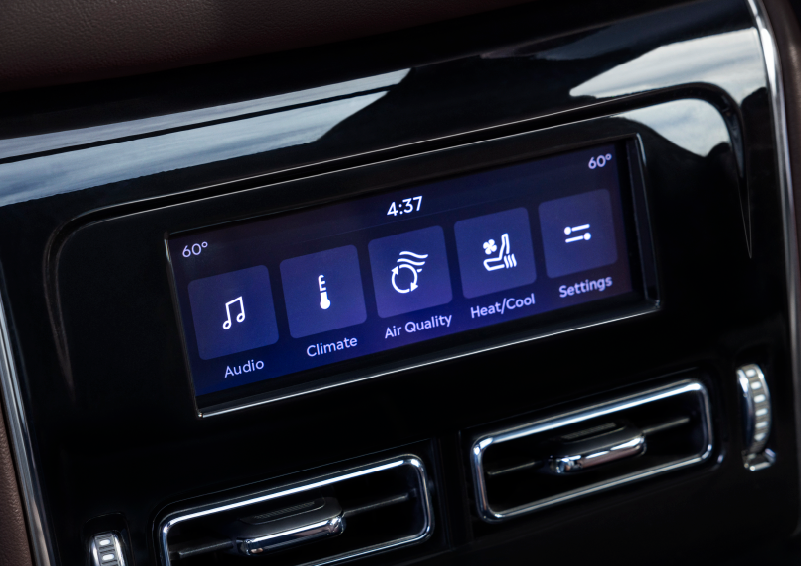 Driver controls like music, temperature, air quality, settings, and heat/cool seats are shown. | Northgate Lincoln in Port Huron MI