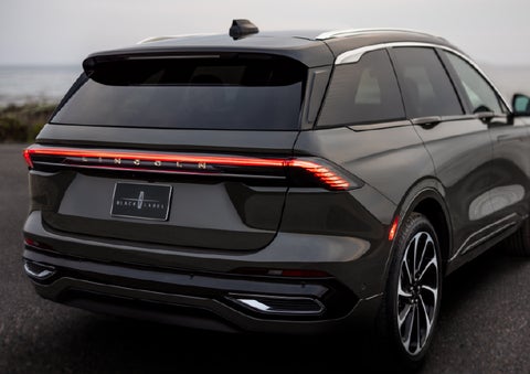 The rear of a 2025 Lincoln Black Label Nautilus® SUV displays full LED rear lighting. | Northgate Lincoln in Port Huron MI