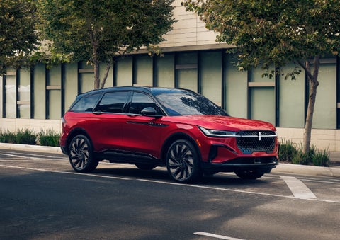 2026 Lincoln Nautilus® SUV with the available Jet Appearance Package and Hybrid transmission. | Northgate Lincoln in Port Huron MI