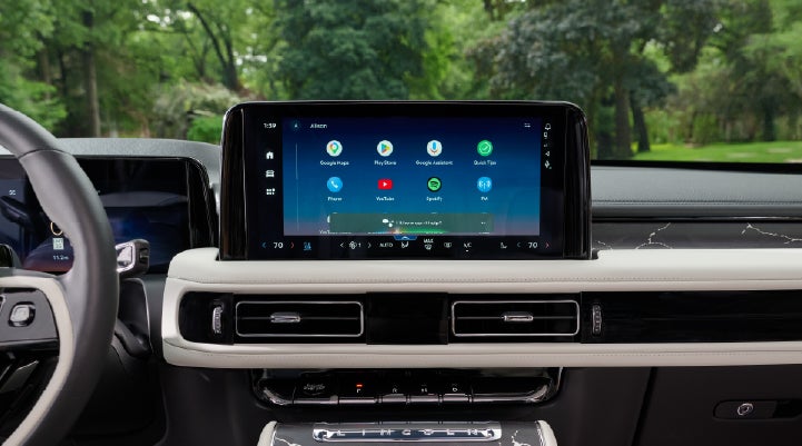 The center touchscreen inside a 2027 Lincoln Aviator® Black Label™ SUV | Northgate Lincoln in Port Huron MI